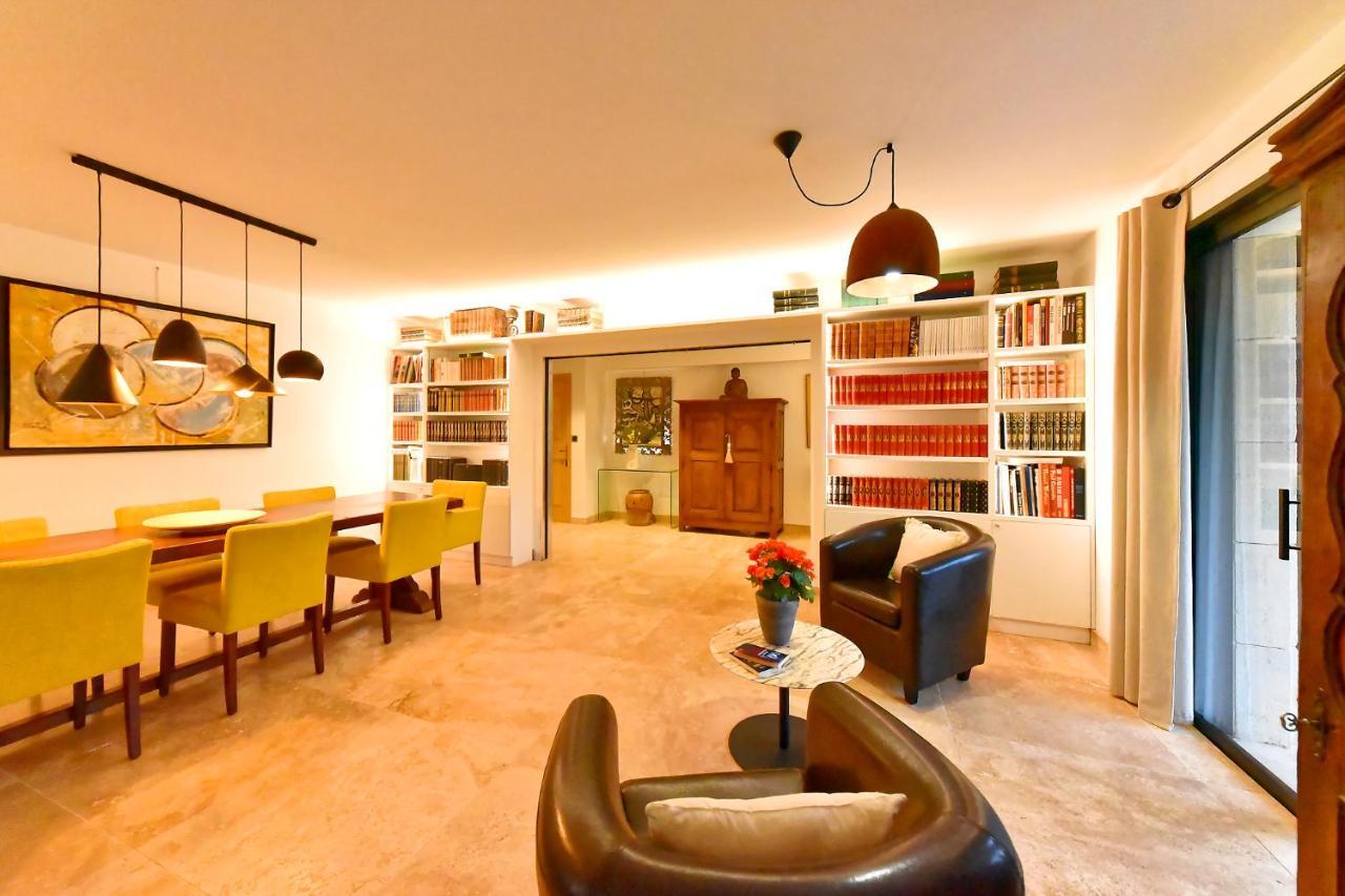 Le Mas Des Fees Otel Eygalières Dış mekan fotoğraf